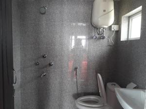 FRATERNITY HOMESTAY