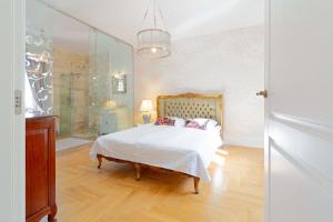 Royal Jono st. Apartment