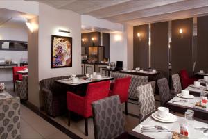 Hotel Eiffel Seine photo 24