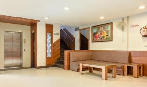 Treebo Red Petal Jalandhar