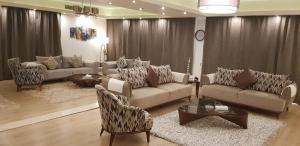 Premium Deluxe Three-Bedroom Apartment room in Royal Maadi Hotel