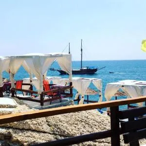 Sunset Old Town - 乌尔齐尼