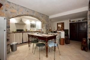 Maison Violet by Breathe Liguria