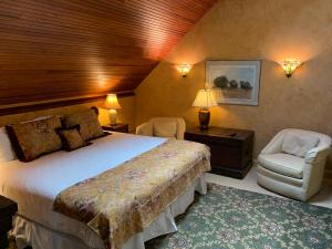 Belfry Inn and Bistro