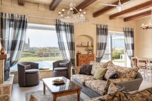 Twilight Holiday Home