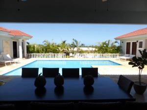 Fabulous 4BR Villa Sans Souci