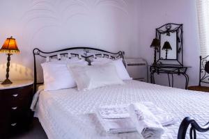 Apartment Villa Nitsa Halki-Island Greece