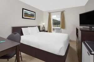 Barriere Motor Inn-BMI - Камлупс