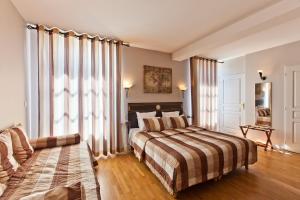 Hotels Hotel-restaurant Les Caudalies : photos des chambres