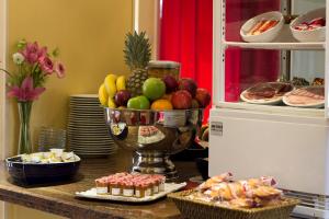 Hotels Hotel Le Dauphin : photos des chambres