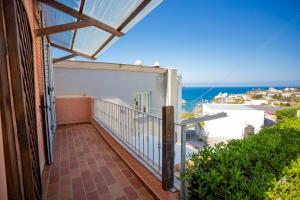 Casa sul lungomare di Forio dIschia - "Serpico sea & more"