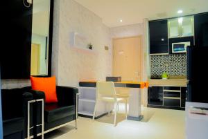 Exclusive 2BR Apartment at Elpis Residence By Travelio