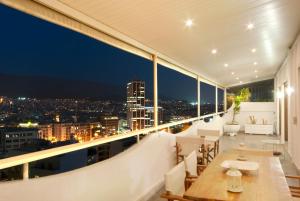Athens 360 penthouse, panoramic City view - Hotel 5 stelle a Atene