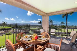 Two-Bedroom Condo room in 622 Bay Club Waikoloa