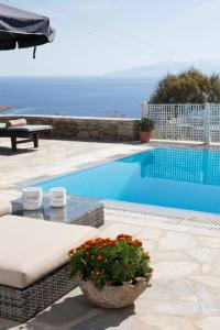 Psarrou villa for 10 guests, stunning sea views Myconos Greece