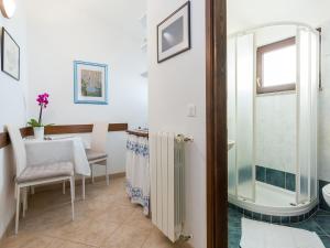 Comfort One-Bedroom Apartment room in Apartments Vesna