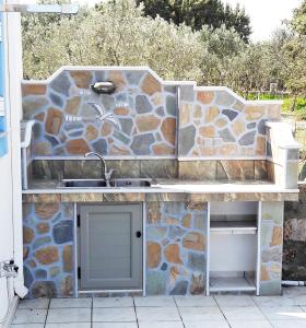 Elafonisos: Two storey house on the sea front Lakonia Greece