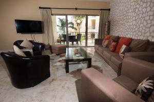 101 Corto Maltes ,3 bedroom condo ocean view