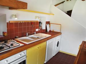 Maisons de vacances Holiday Home Le Puits Du Geai-1 by Interhome : photos des chambres