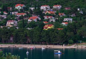 Apartman Nekic - 3hvězdičkové hotely ve městě Cres