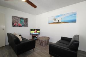 Main Break 1, 1 Main Street,