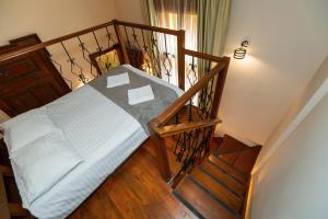 Select City Center Apartments