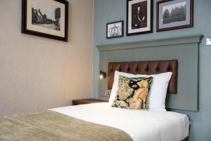 Single Room room in Innkeeper's Lodge Stratford-upon-Avon Wellesbourne