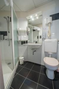 Logis Hôtels - Hôtel et Restaurant Les Voyageurs