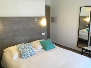 Hotels Hotel Atlantique : photos des chambres