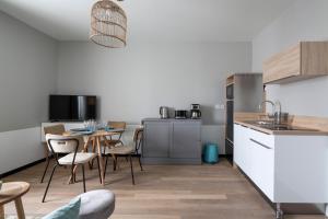 Appartements Joli T2, gare, intra-muros & plage a proximite : photos des chambres