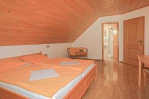 Farm Holidays Povsin