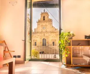 AKRAI - 帕拉佐洛阿克雷伊德