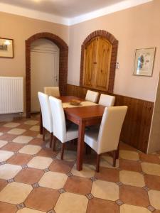 Tisza-Kert Vendégház -Tisza-Kert Vendégház II