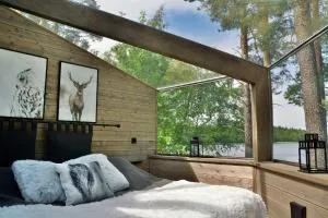 Revontuli Resort Glass Igloos - Lievestuore