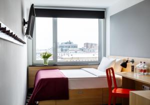 SMART Single room in AZIMUT Hotel Saint-Petersburg