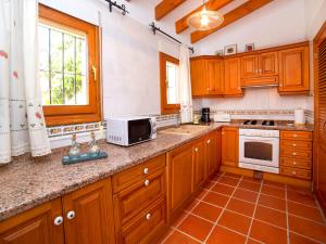 Holiday Home Vicent by Interhome