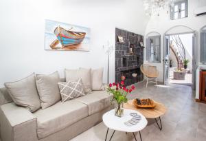 Sweet Nectar Villa with Hot Tub