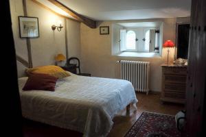 B&B / Chambres d'hotes Logis de la Robliniere : photos des chambres