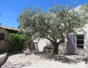 Maisons de vacances Gites en Provence proche Avignon : photos des chambres