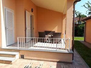 VILLETTA CON GIARDINO