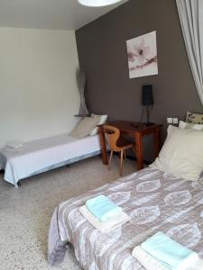 Hotels Auberge des cretes : Chambre Triple