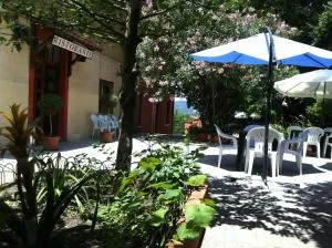 莫德尔诺酒店 - Desulo