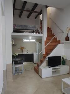 WISH SUITE BARRIO DE LEON EN TRIANA