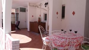 Family Villas Kanakia House 175m² Garden-500m² Salamina Greece