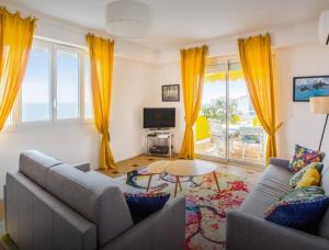 Appartements Stunning 2 bed Flat Nice front of the beach Seaview : photos des chambres
