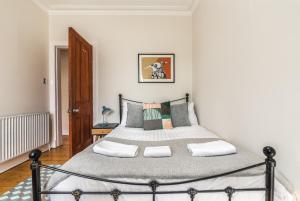 Lovely central Edinburgh apartment