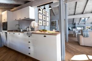 Isola Bella Apartments - Via del Voltone