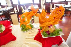 Halong Sapphire Cruises