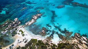 Homey Experience - Green Design Apartment img18