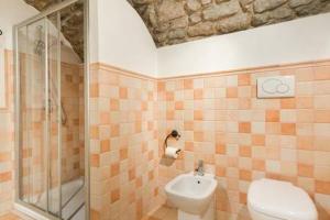 The Tower House with a gorgeous terrace img19